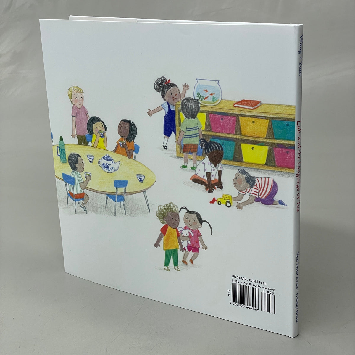 Luli & The Language of Tea By Andrea Wang Illustrated By Hyewon Yum